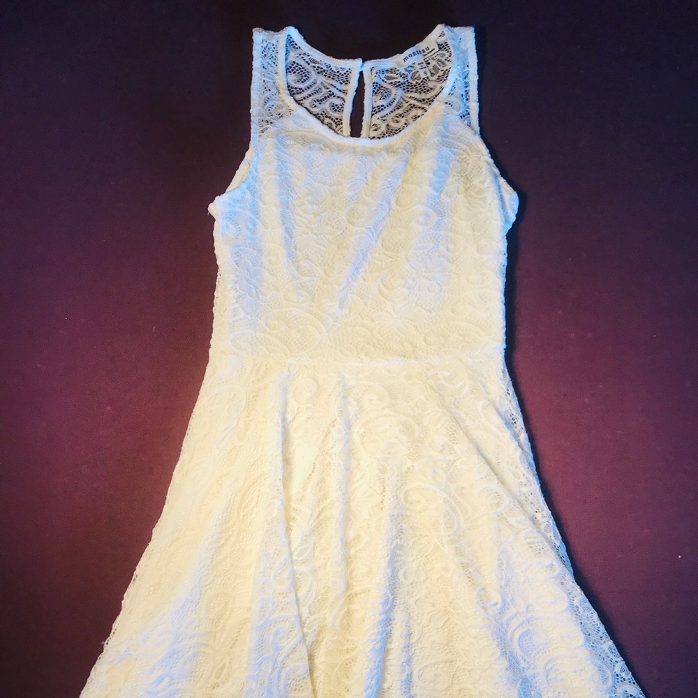 white lace dress